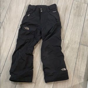 Boys north face snow pants.